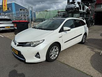  Toyota Auris Touring Sports 1.8 HYBRIDE / PANO 2014/1