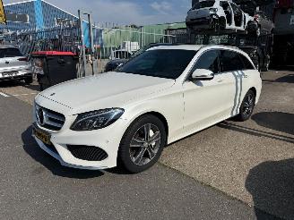 krockskadad bil auto Mercedes C-klasse 350e / AMG / LEER / 2015/7