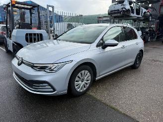 uszkodzony samochody osobowe Volkswagen   2020/8