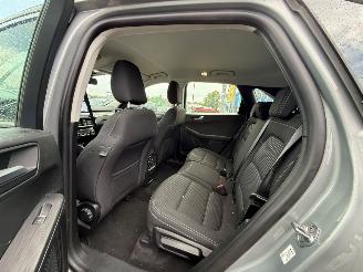 Ford Kuga 2.5 HYRBIDE PLUG-IN PHEV TITANIUM picture 8