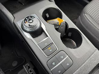 Ford Kuga 2.5 HYRBIDE PLUG-IN PHEV TITANIUM picture 13