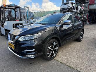 Auto incidentate Nissan Qashqai 1.3 DIG-T TEKNA + / BOMVOLLE AUTO 2019/4