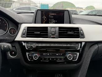 BMW 3-serie 330e HIGH EXECUTIVE picture 11