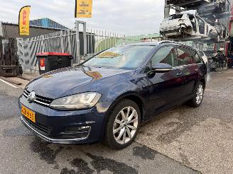 Avarii autoturisme Volkswagen Golf 1.6 TDI / DSG / PANO / HIGHLINE 2015/3