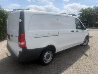 krockskadad bil bedrijf Mercedes Vito 114 CDI LANG AIRCO VERKOCHT VERKOCHT 2019/11