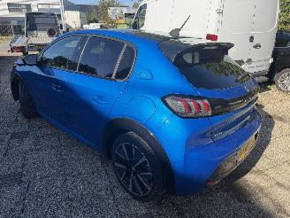 Peugeot 208 1.2 PureTech GT-Line PANORAMA CAMERA AUTOMAAT picture 2
