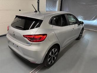 Renault Clio  picture 6