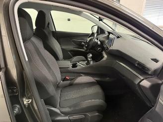 Peugeot 3008  picture 10