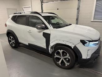 krockskadad bil auto Dacia Duster 4 X CAMERA 2025/2