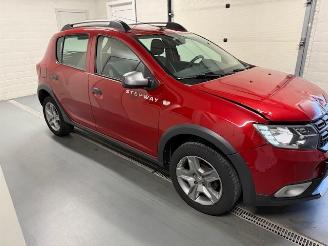 Coche accidentado Dacia Sandero /// 26000 KM /// 2020/7