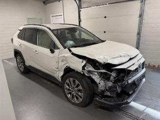 krockskadad bil auto Toyota Rav-4  2020/3