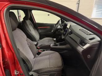 Renault Captur  picture 11