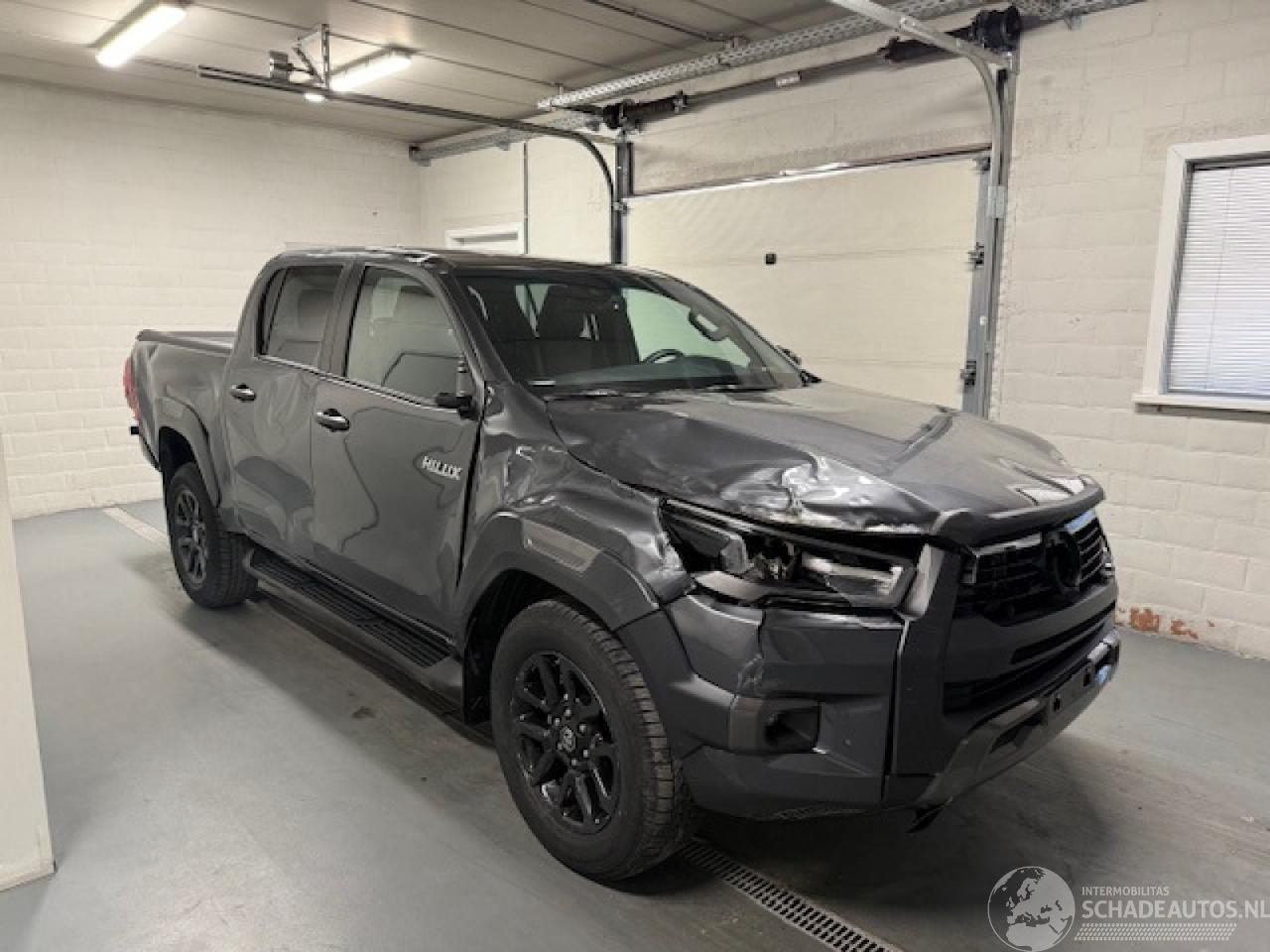 Toyota Hilux AUTOMATIC 360° CAMERA