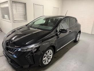 Renault Clio  picture 3