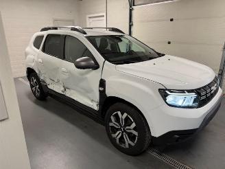 krockskadad bil auto Dacia Duster 4X CAMERA 2023/9