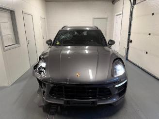 Porsche Macan  picture 3