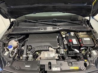 Peugeot 208  picture 21