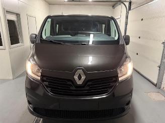 Renault Trafic  picture 2