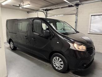 Auto incidentate Renault Trafic  2019/10