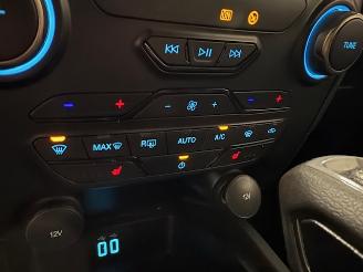 Ford Ranger // NUR 28000 KM // picture 23