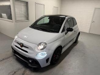 Abarth 595 COMPETIZIONE CARBON picture 3