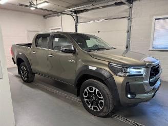 Vaurioauto  passenger cars Toyota Hilux 4X4 2024/1