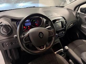 Renault Captur  picture 8