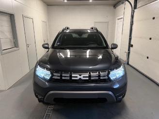 Dacia Duster  picture 2