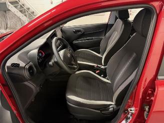 Hyundai I-10  picture 10