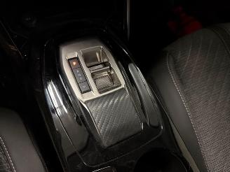 Peugeot 208  picture 15