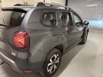 Dacia Duster // NUR 27000 KM // picture 9