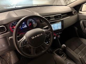 Dacia Duster // NUR 27000 KM // picture 10