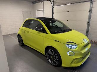 Schadeauto Abarth 595  2023/6