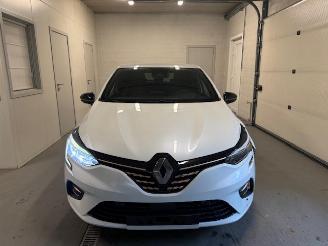 Renault Clio  picture 3