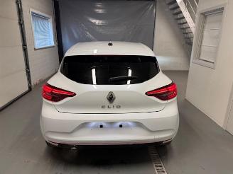 Renault Clio  picture 8