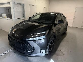 Toyota C-HR  picture 4