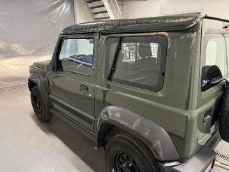 Suzuki Jimny  picture 6
