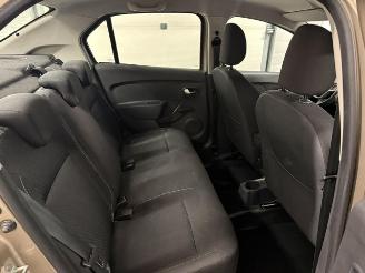 Dacia Logan  picture 14