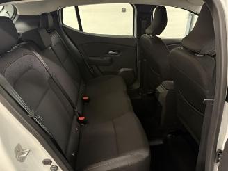 Dacia Sandero  picture 13