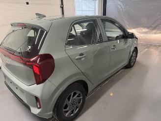 Kia Picanto  picture 8