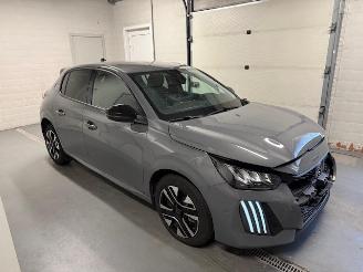 uszkodzony samochody osobowe Peugeot 208  2025/4