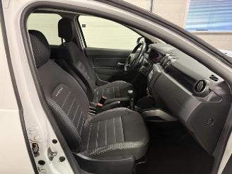 Dacia Duster  picture 14