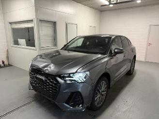 Audi Q3  picture 3