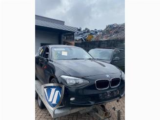 demontáž osobní automobily BMW 1-serie  2015/8