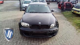 demontáž osobní automobily BMW 1-serie 1 serie (E81), Hatchback 3-drs, 2006 / 2012 116i 1.6 16V 2008/11