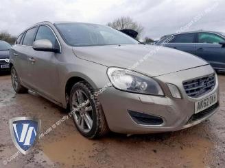 Sloopauto Volvo V-60 V60 I (FW/GW), Combi, 2010 / 2018 1.6 DRIVe 2013/5