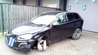 Vrakbiler auto Volvo Xc-60 XC60 I (DZ), SUV, 2008 / 2017 2.4 D5 20V AWD Geartronic 2012