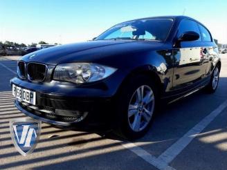 Auto da rottamare BMW 1-serie 1 serie (E81), Hatchback 3-drs, 2006 / 2012 118d 16V 2008/8