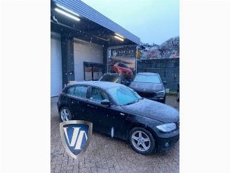 Sloopauto BMW 1-serie 1 serie (E87/87N), Hatchback 5-drs, 2003 / 2012 120i 16V 2004/9