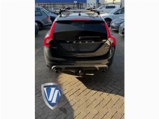Volvo V-60 V60 I (FW/GW), Combi, 2010 / 2018 2.0 D4 16V picture 4